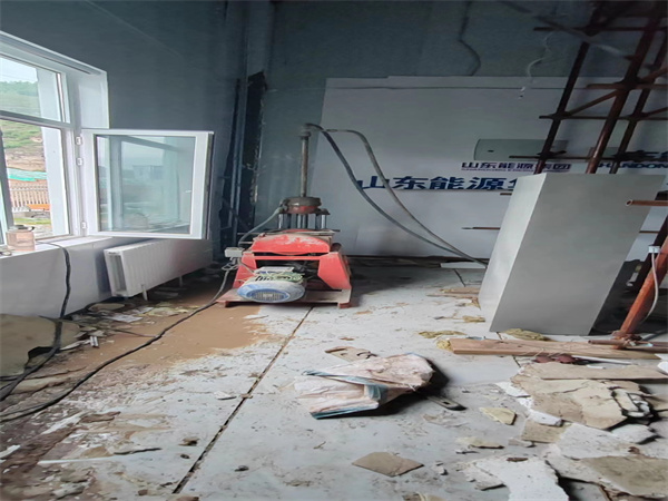 安龙地基基础下沉墙体裂缝加固注浆顶升施工